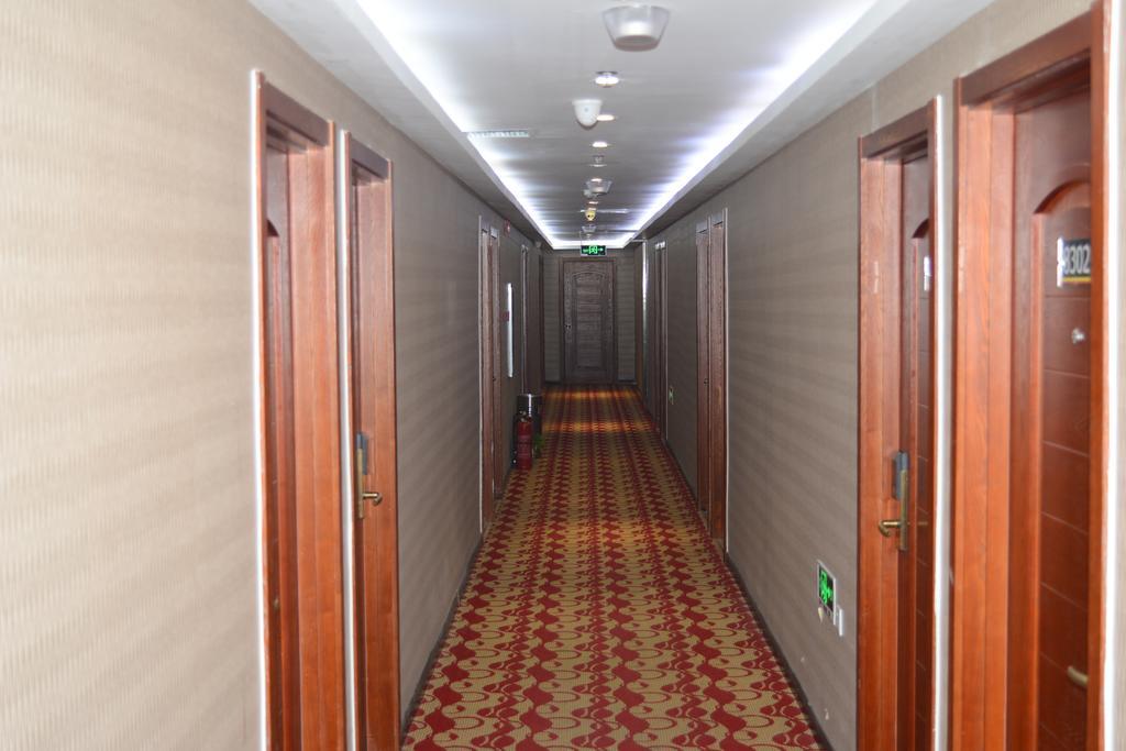 Super 8 Beijing Daxing Huangcun Hotel Exterior foto