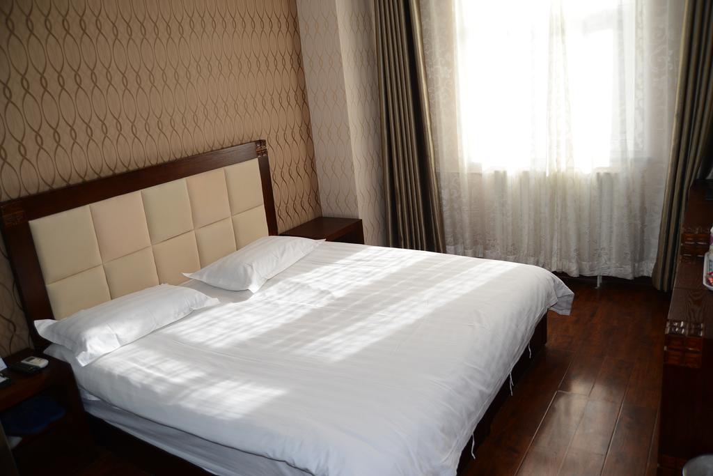 Super 8 Beijing Daxing Huangcun Hotel Exterior foto